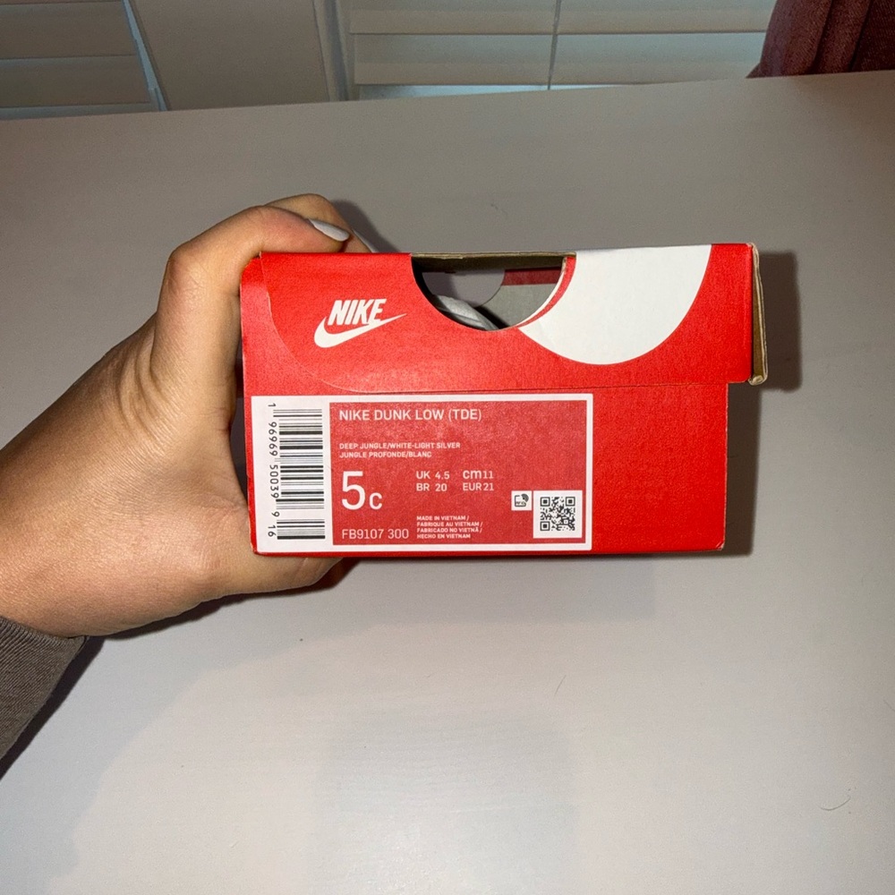 Nike Kids' Black and Gray Nike Dunks - Picture 5 of 5